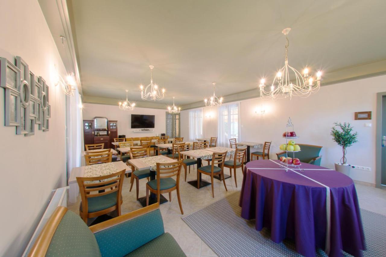 Villa Oliva Boutique Rooms Zamárdi Dış mekan fotoğraf